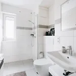 Apartment Moderne In Ruhiger Lage *