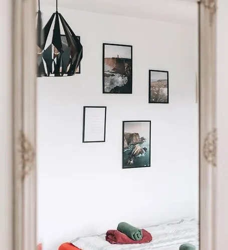 Apartamento Moderne In Ruhiger Lage
