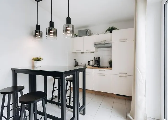 Moderne In Ruhiger Lage Apartamento Dresde